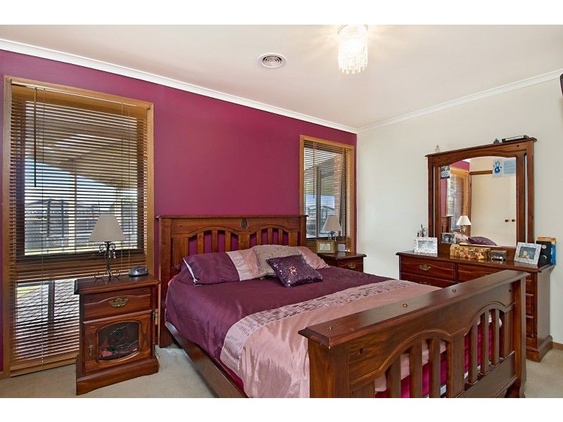 1 Seaton Court, Somerville VIC 3912