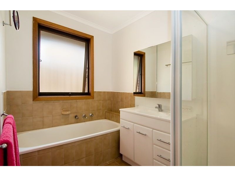 1 Seaton Court, Somerville VIC 3912