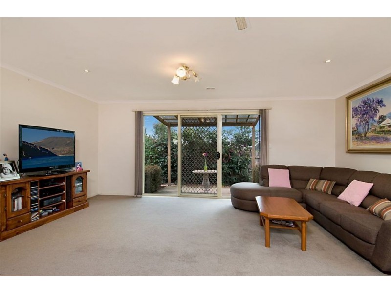 3/11 Raymond Street, Somerville VIC 3912