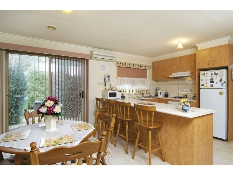 4 The Knoll, Somerville VIC 3912