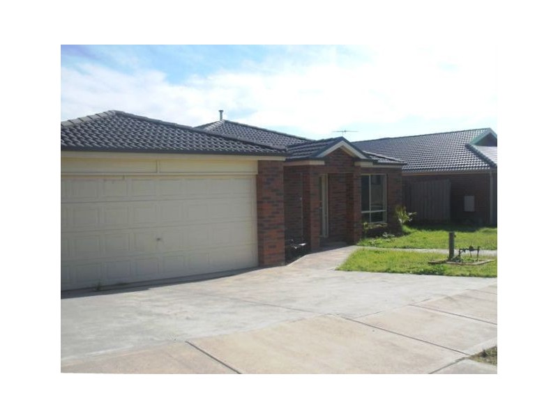 28 Emerald Rise, Skye VIC 3977