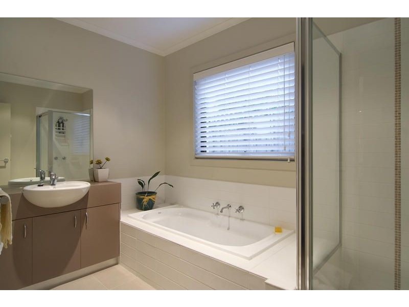 7/66-68 Eramosa Road East, Somerville VIC 3912