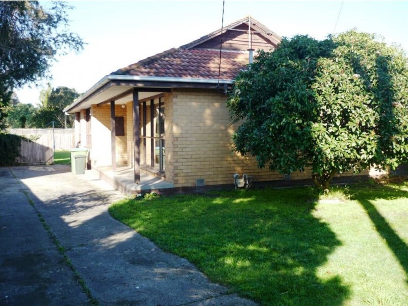 13 Austral Crescent, Baxter VIC 3911