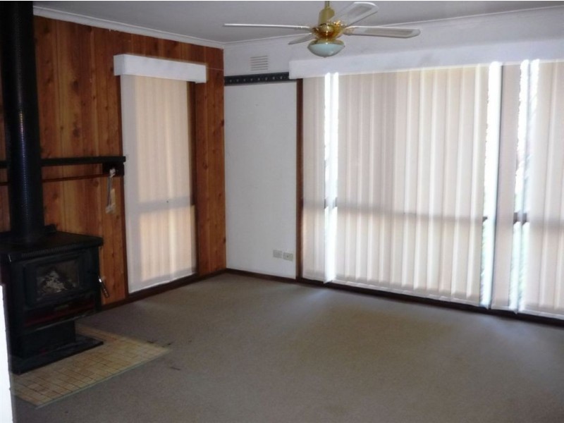 2 Oakden Street, Pearcedale VIC 3912