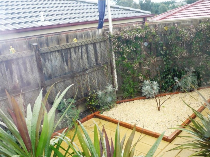 1/8 Raymond Street, Somerville VIC 3912