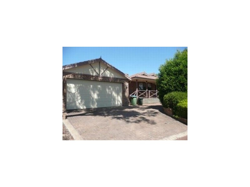 5 Peppermint Place, Somerville VIC 3912