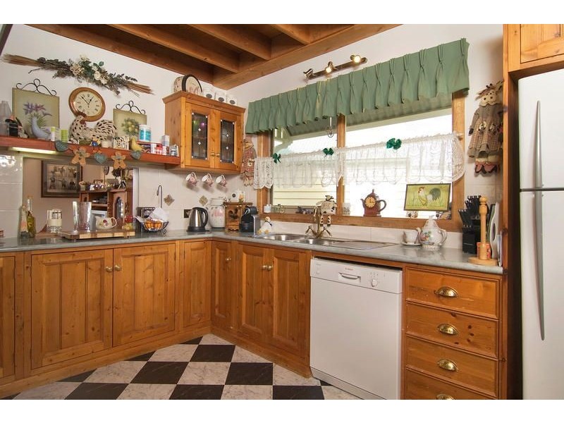 3 Meadow View Road, Somerville VIC 3912