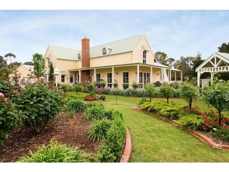 3 Meadow View Road, Somerville VIC 3912