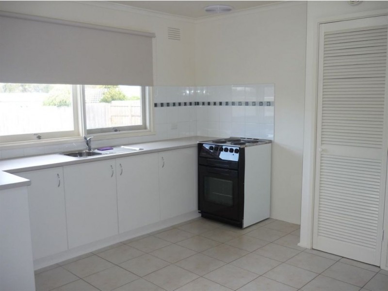 73 Eramosa Road East, Somerville VIC 3912