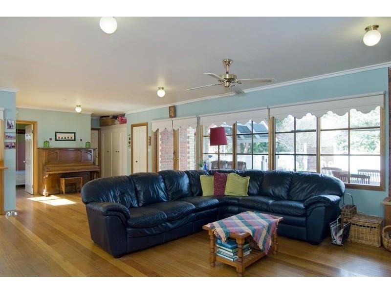 14 Derham Street, Pearcedale VIC 3912