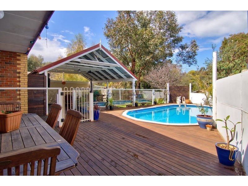 14 Derham Street, Pearcedale VIC 3912
