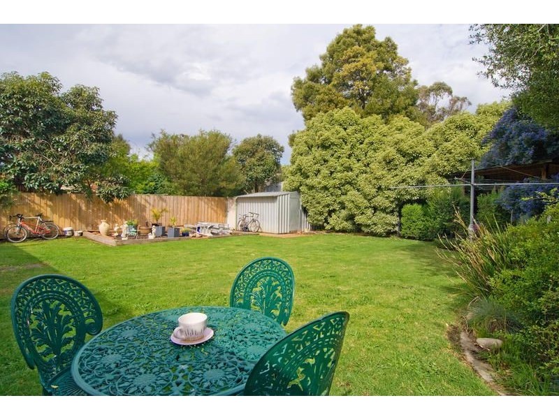 38 Deanswood Drive, Somerville VIC 3912