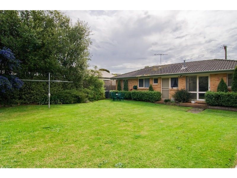 38 Deanswood Drive, Somerville VIC 3912