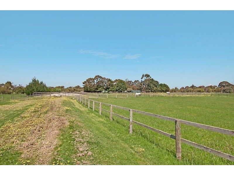 555 Tyabb Tooradin Road, Pearcedale VIC 3912