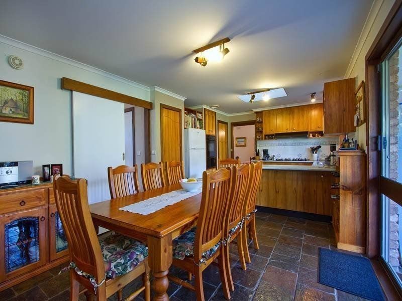 4 Barakee Drive, Somerville VIC 3912