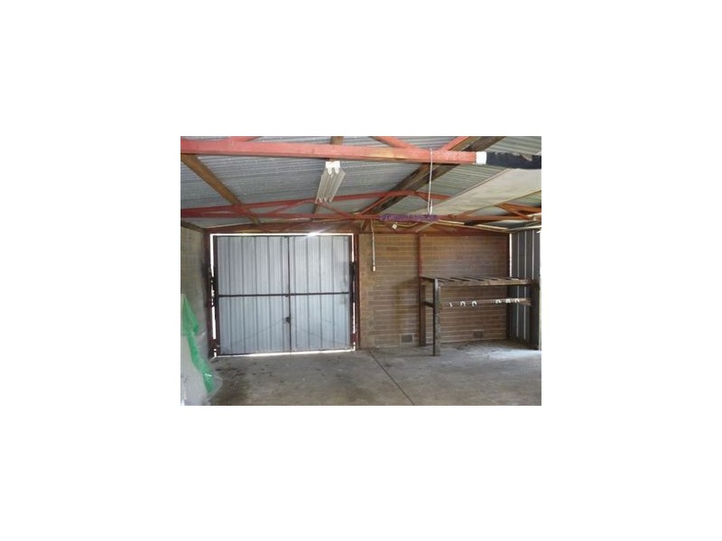 65 Eramosa Road East, Somerville VIC 3912