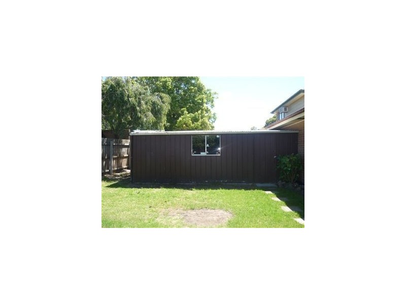 65 Eramosa Road East, Somerville VIC 3912