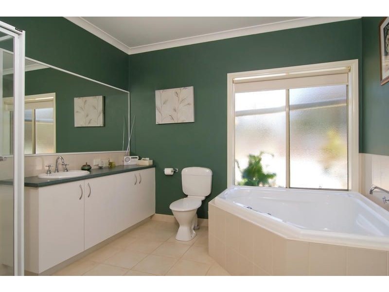 80 Cannons Creek, Cannons Creek VIC 3977