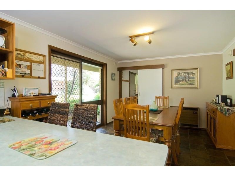 4 Barakee Drive, Somerville VIC 3912