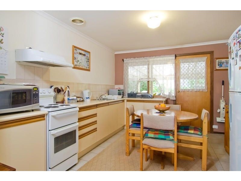 4 Barakee Drive, Somerville VIC 3912