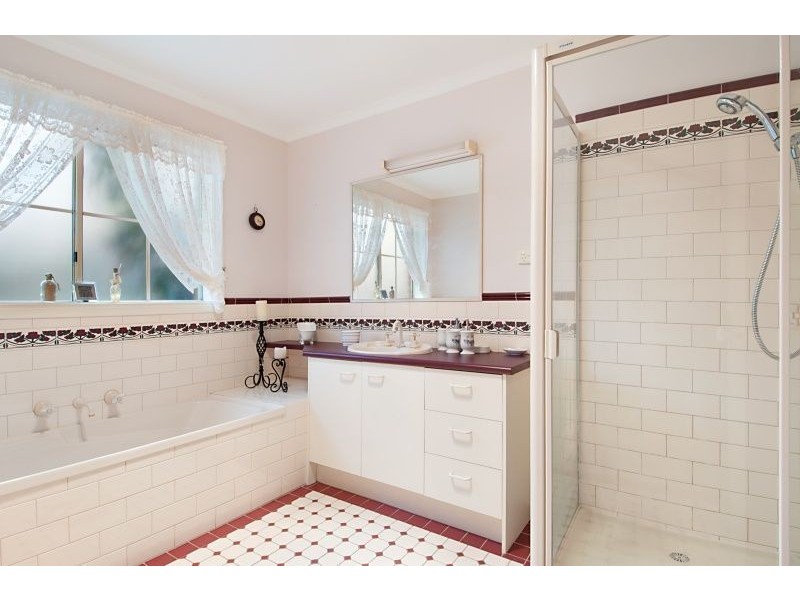 3 Heatherlee Close, Somerville VIC 3912