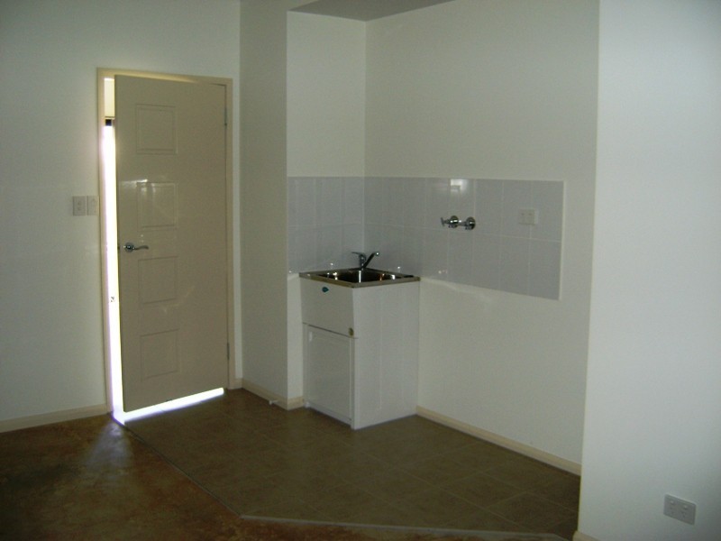 27 Zenith Av, Chermside QLD 4032