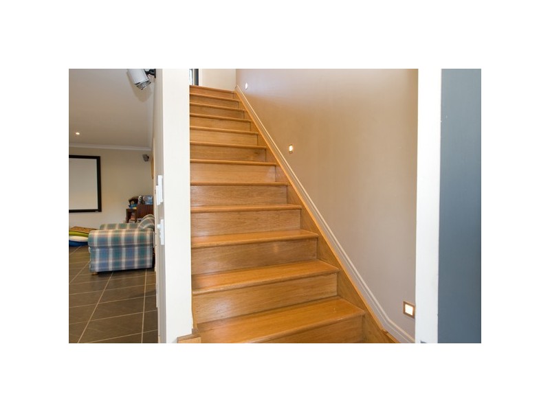 33 Clowes Lane, Newmarket QLD 4051