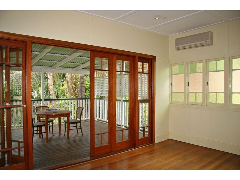 8 Norman Street, Ascot QLD 4007