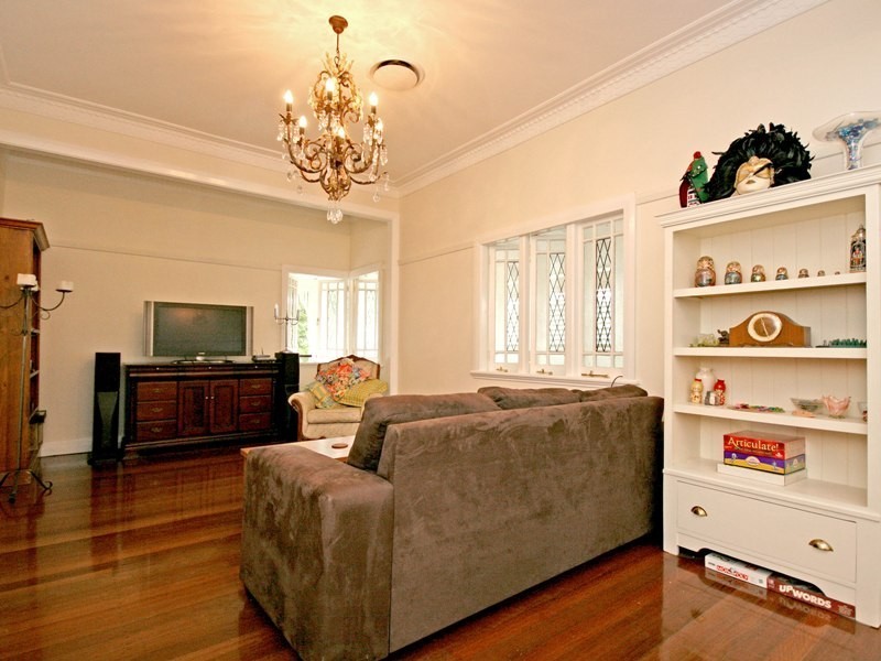 9 Bramble Terrace, Red Hill QLD 4059