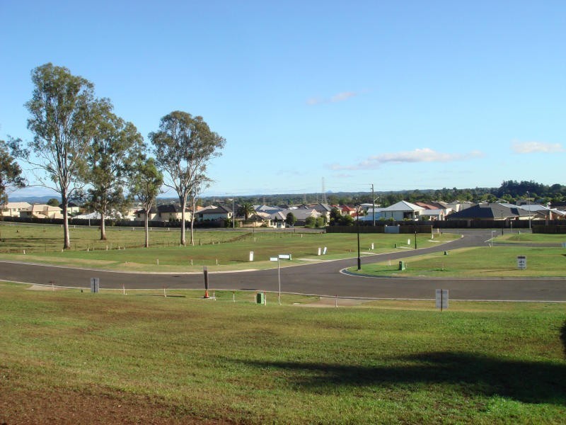 Bridgeman Downs QLD 4035