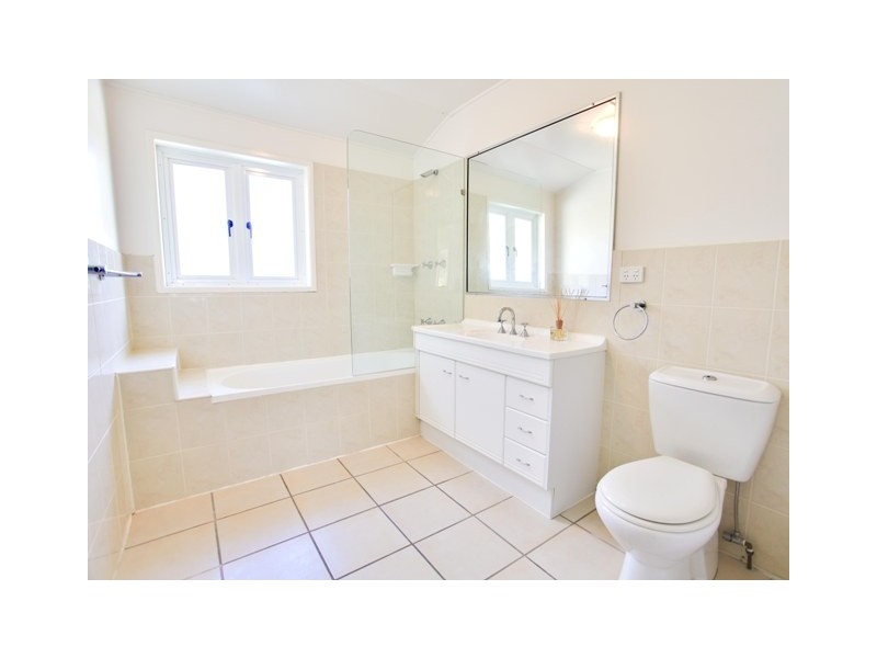 287 Nudgee Road, Hendra QLD 4011