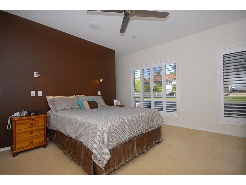 26 Deramore Street, Wavell Heights QLD 4012
