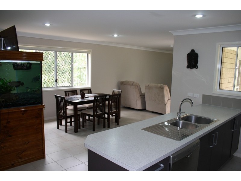 56 Serpentine Rd, Pinkenba QLD 4008