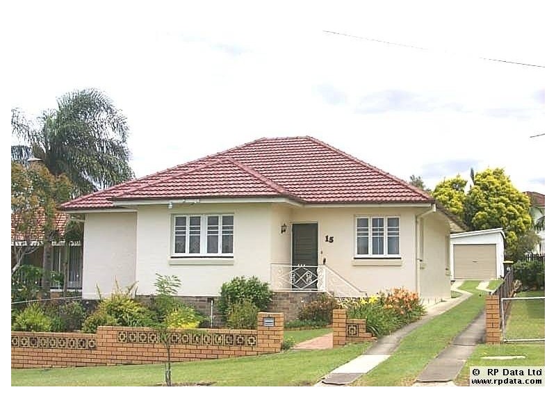 15 Bruce St, Chermside QLD 4032