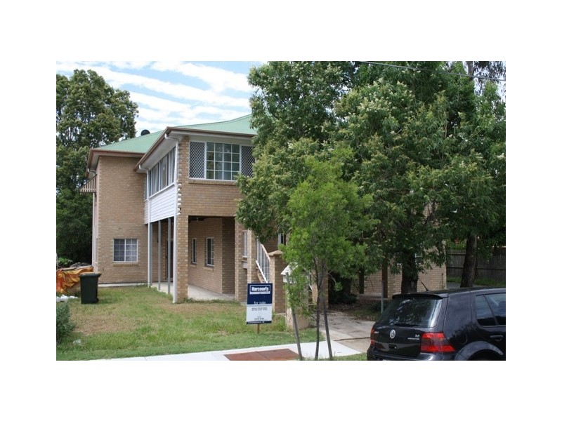 37 Kent Rd, Wooloowin QLD 4030