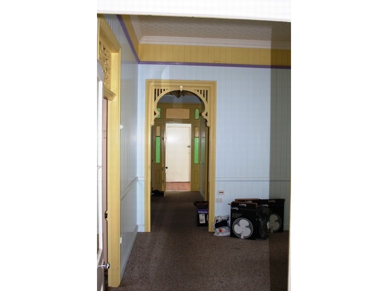 37 Kent Rd, Wooloowin QLD 4030