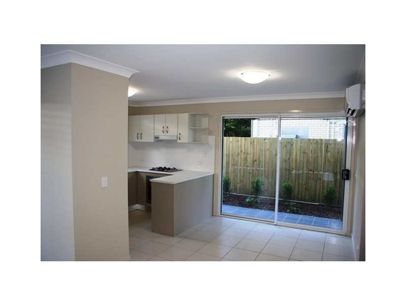 1-4/52 Glasgow, Zillmere QLD 4034