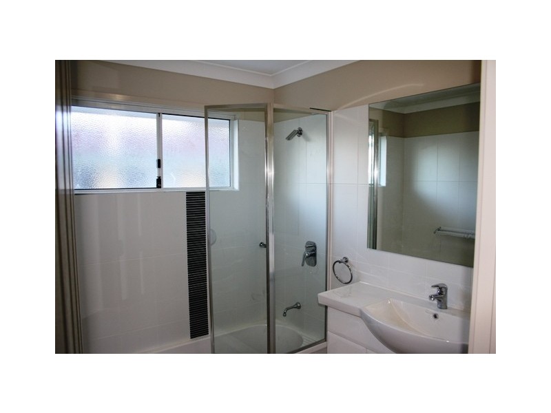 1-4/52 Glasgow, Zillmere QLD 4034