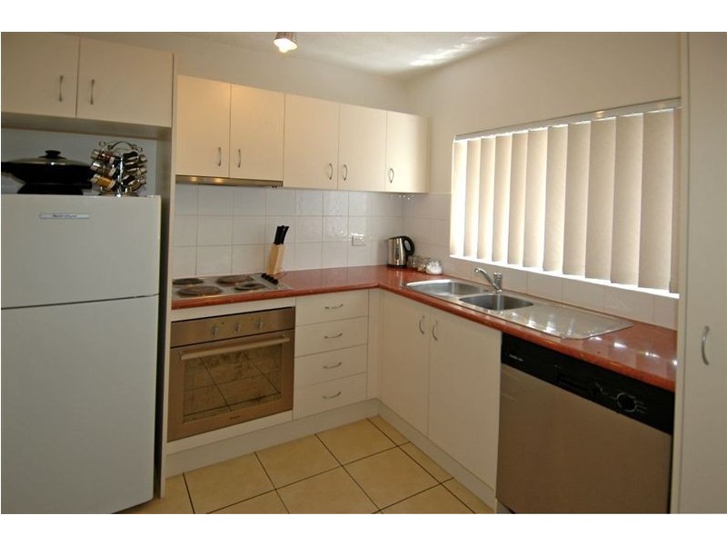 1/666 Kingsford Smith Drive, Hamilton QLD 4007