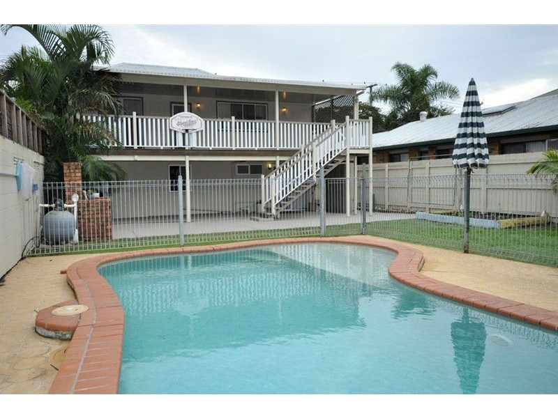 131 Manson Rd, Hendra QLD 4011