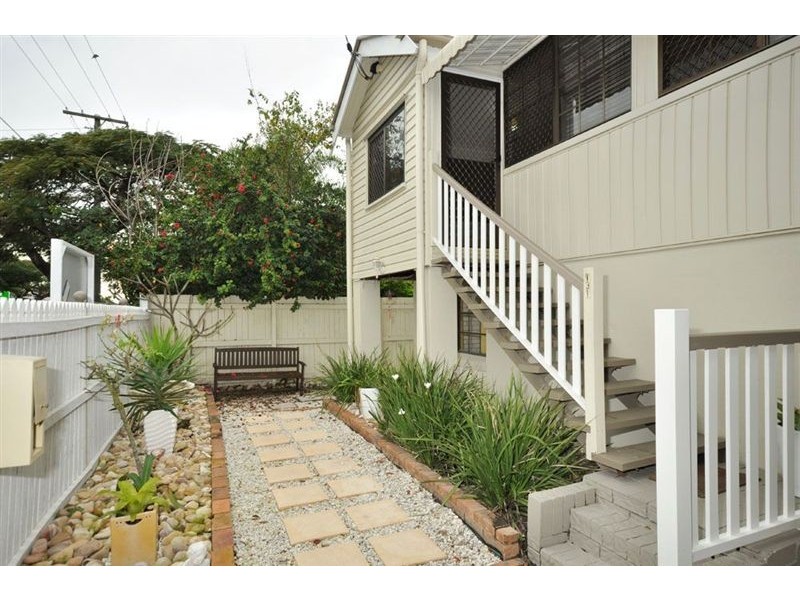 131 Manson Rd, Hendra QLD 4011