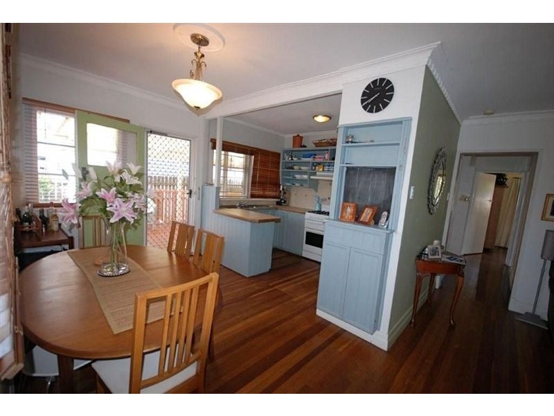 20 Chigwell St, Wavell Heights QLD 4012