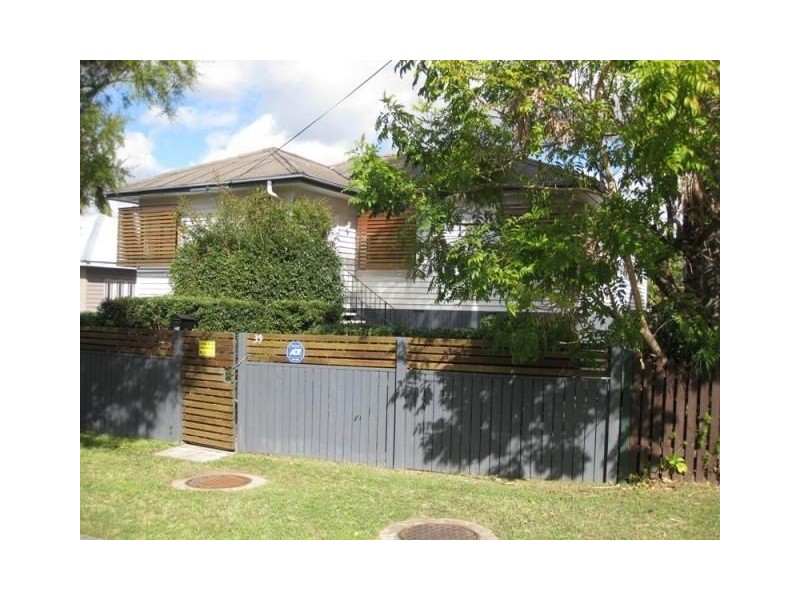 39 Kedron Street, Kedron QLD 4031