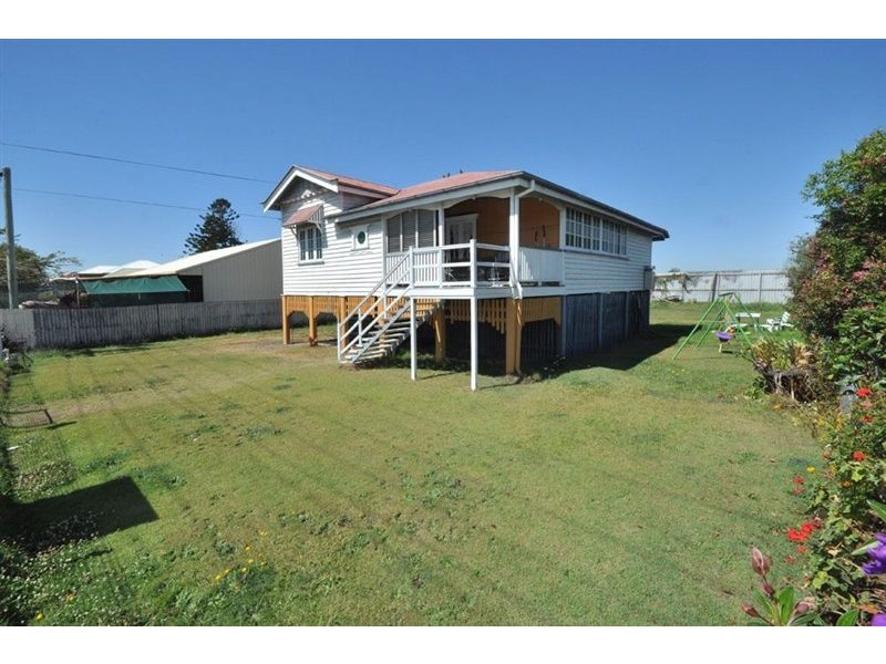 73 Raceview Avenue, Hendra QLD 4011