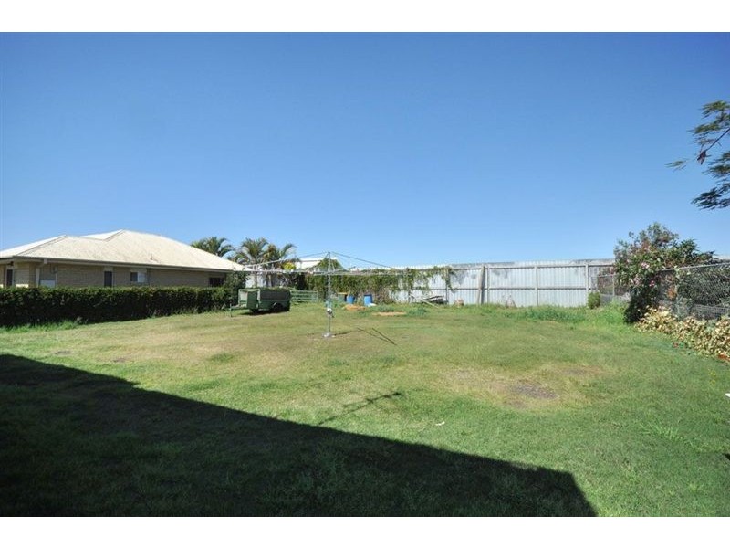 73 Raceview Avenue, Hendra QLD 4011