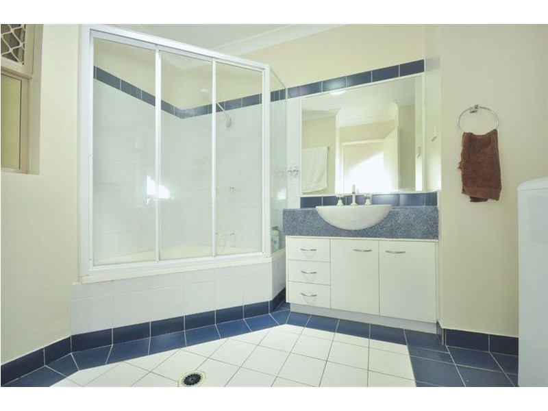 1/19 Heather St, Wilston QLD 4051