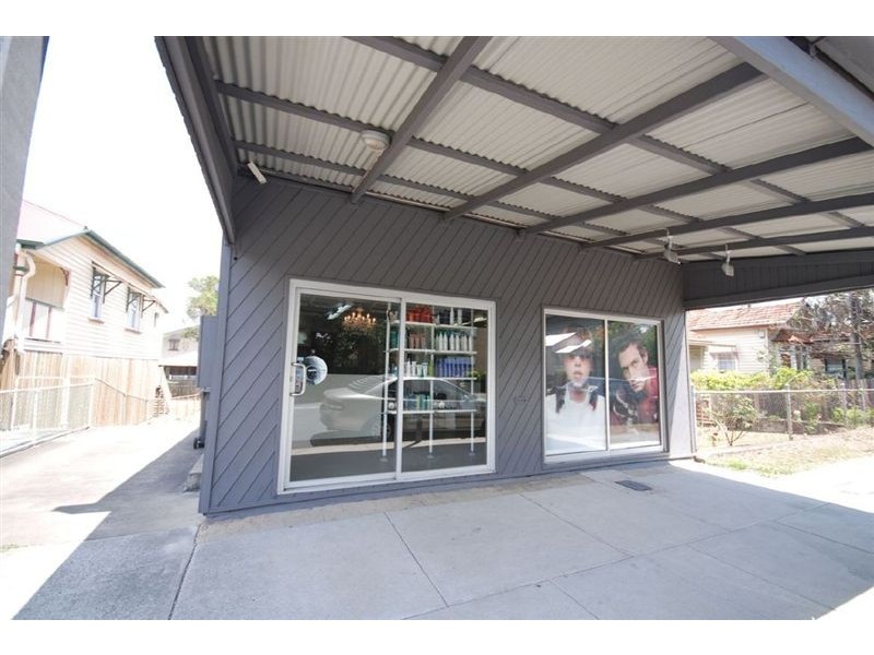 112 Albion Rd, Windsor QLD 4030