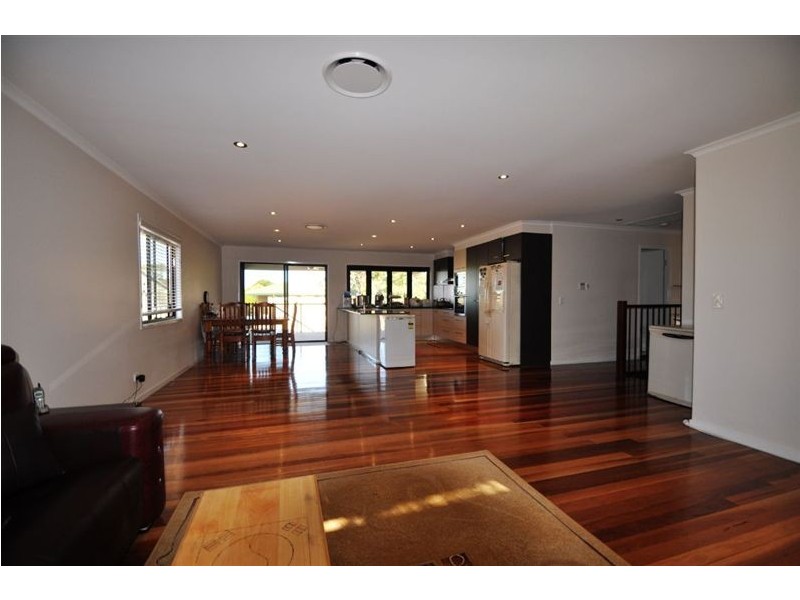 Wavell Heights QLD 4012