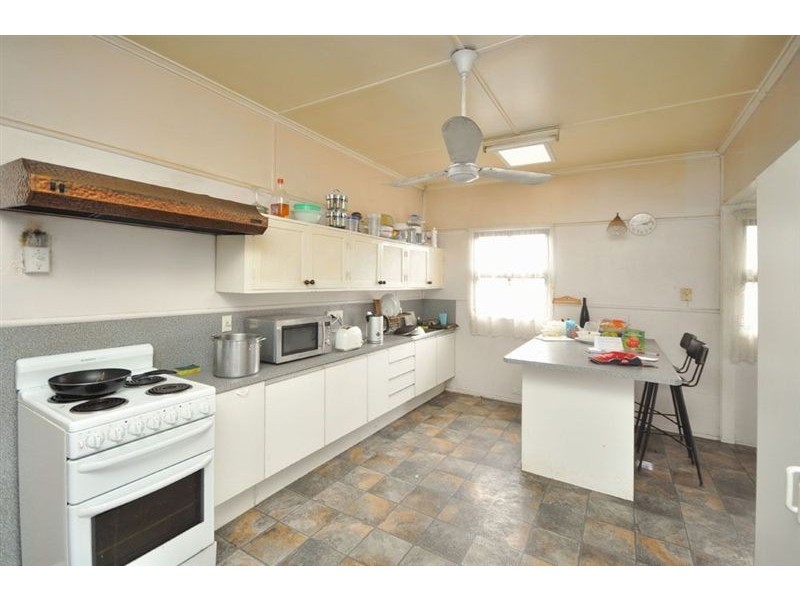 32 Hamilton Avenue, Hendra QLD 4011
