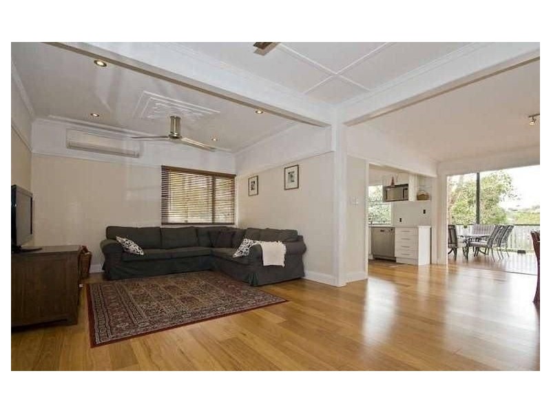 11 Cressey Street, Wavell Heights QLD 4012